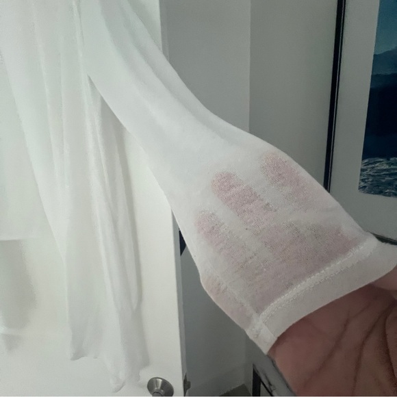 BCBG White Light Open Cardigan - Picture 4 of 9